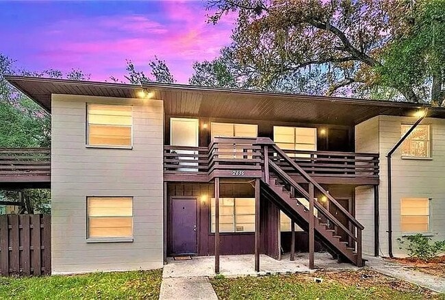 2636 SW 33rd Place - 2636 SW 33rd Place House