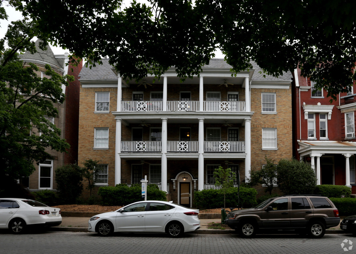 Building Photo - 1630 Monument Ave