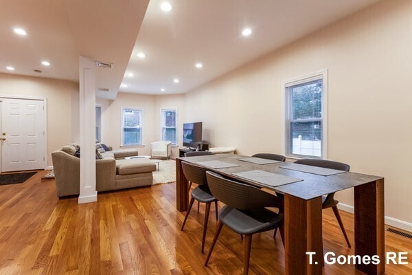 Foto del edificio - 159 Oak St
