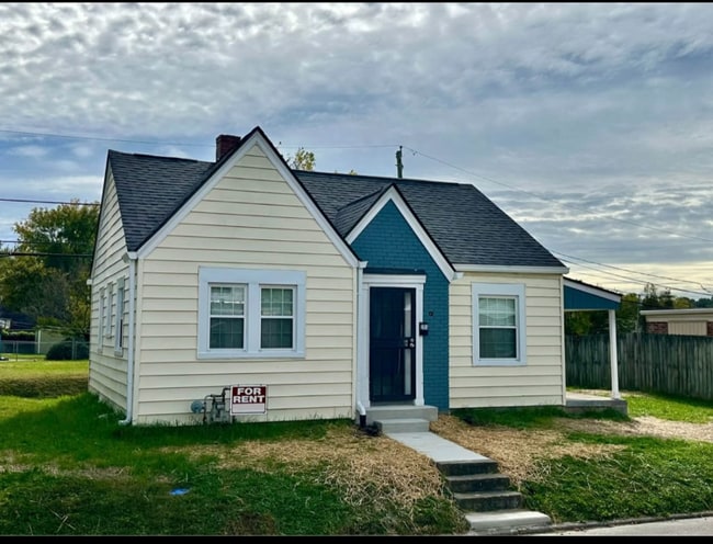 Building Photo - 203 Virginia Ct