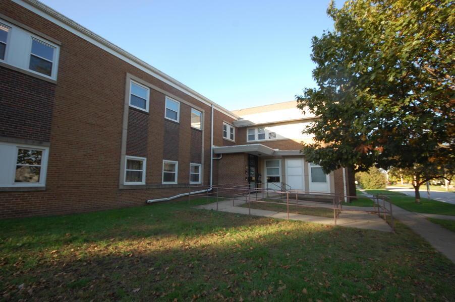 527 Monona St Unit 103, Boone, IA 50036 Room for Rent in Boone, IA