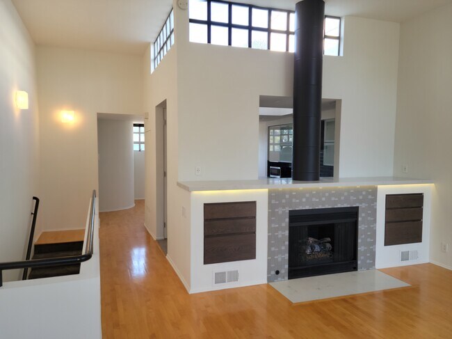 Foto del edificio - 2336 28th St