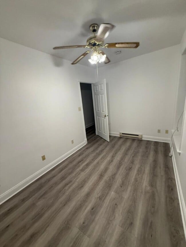 Building Photo - 318 Liberty St