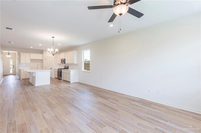 Foto del edificio - 14138 Wichita Falls Ln