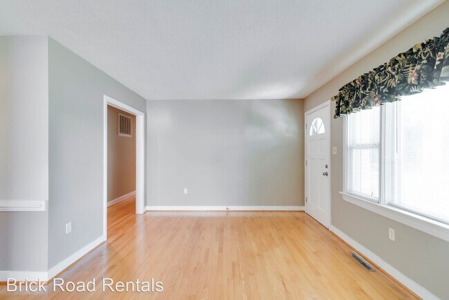 Building Photo - 3 br, 1 bath House - 8406 Holly Hill Rd