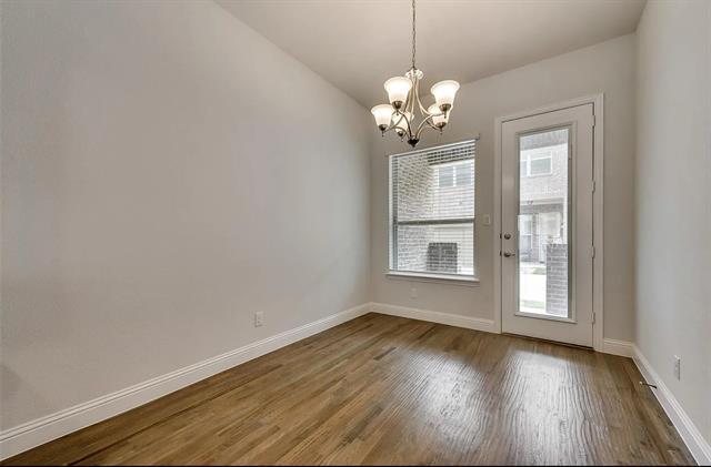 Foto del edificio - 2413 Gramercy Park Dr