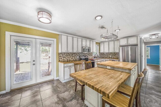 Foto del edificio - 2940 Donley St