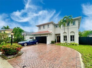 Building Photo - 14121 SW 130th Ave