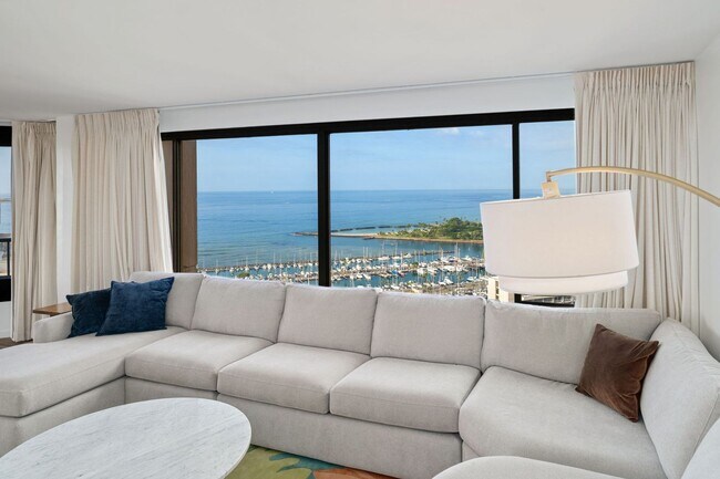 Foto del edificio - Available TBD - Discovery Bay 2 Bed, 2 Bat...