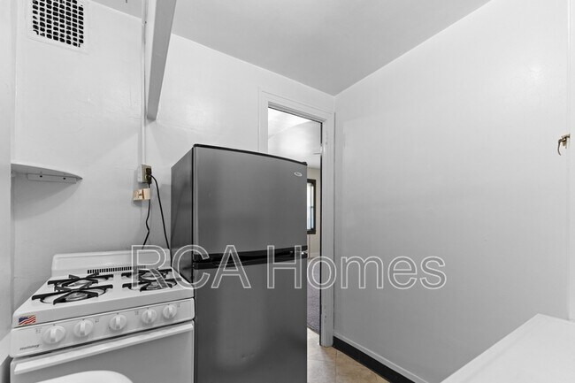 Foto del edificio - 37 West St Clair Street