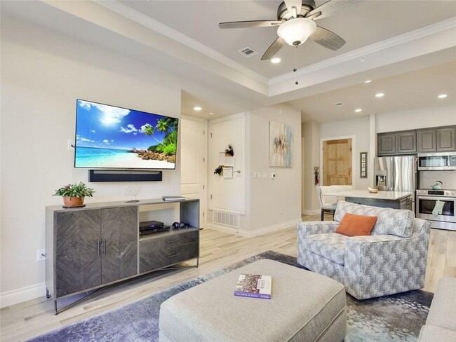 Building Photo - 104 Bella Toscana Ave