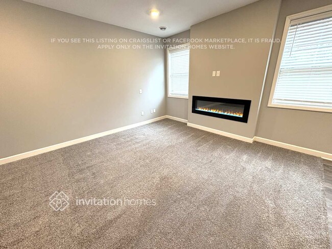 Building Photo - 6490 Inspire Cir S