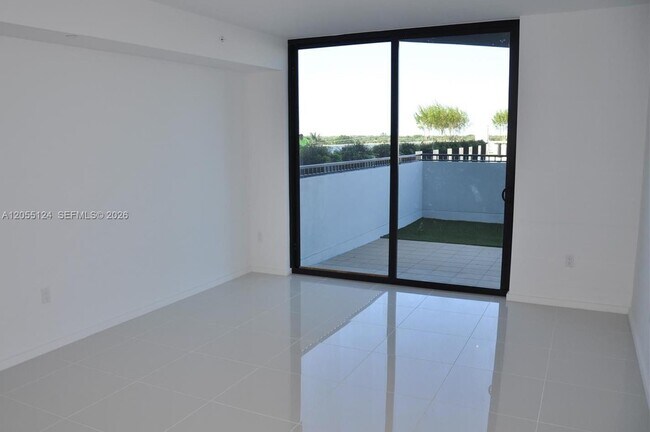 Building Photo - 5300 Paseo Blvd