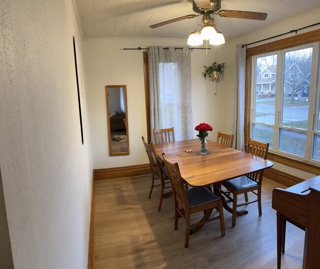 Foto del edificio - 1923 Clay St