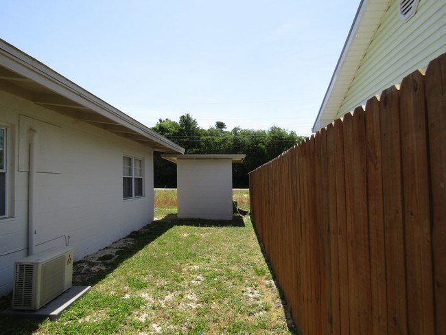 Building Photo - West End Panama City Beach