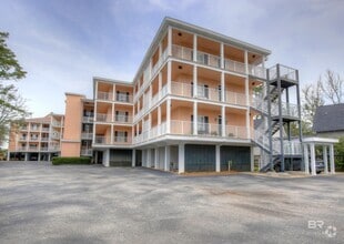 Building Photo - 18117 Scenic Hwy 98