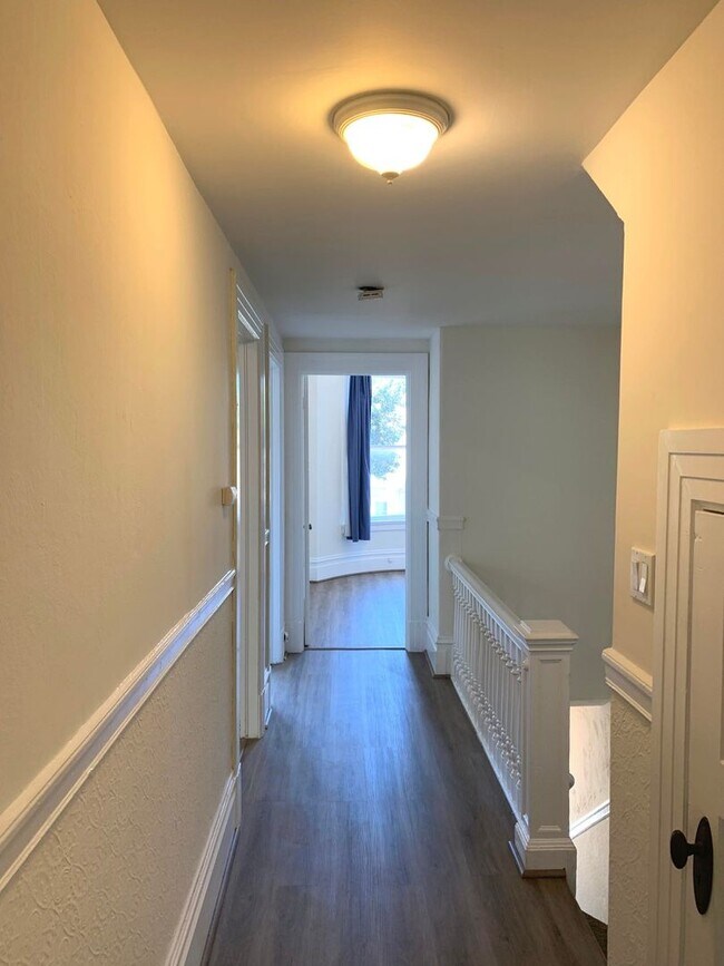 Foto del edificio - 756-758 8th Ave