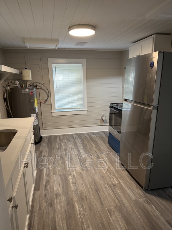 Building Photo - 5 Hadaway Ct