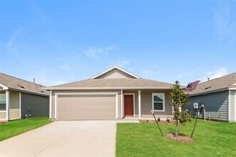 Building Photo - 806 Ginkgo Wy