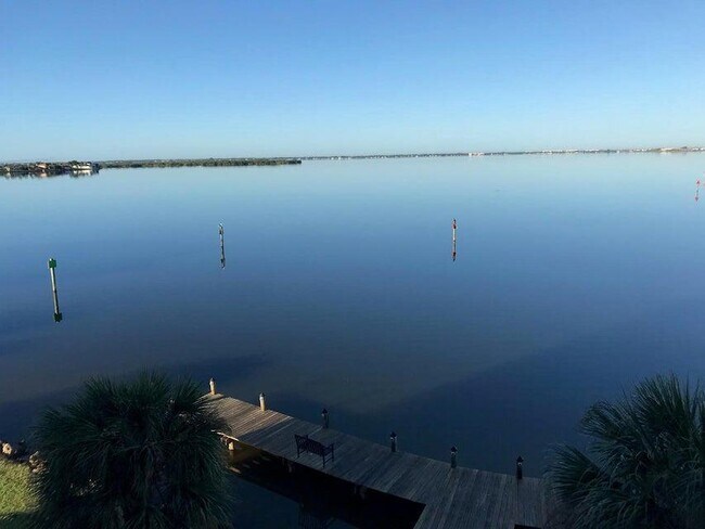 Foto del edificio - 190 Escambia Ln