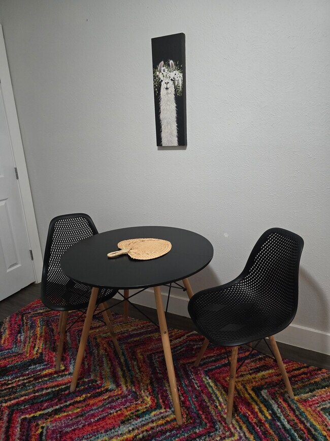 Foto del edificio - 4812 Spring Meadow Cove