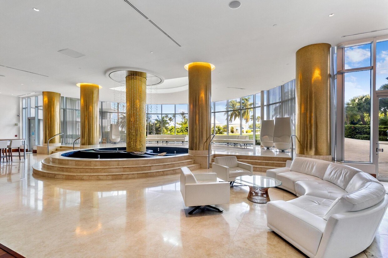 5151 Collins Ave Unit 920, Miami Beach, FL 33140 Condo for Rent in Miami Beach, FL