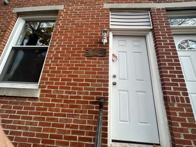 Building Photo - 2307 N Clevelend st 3BR house for PHA tenants