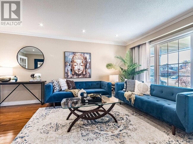 Building Photo - 1206 Glenashton Dr