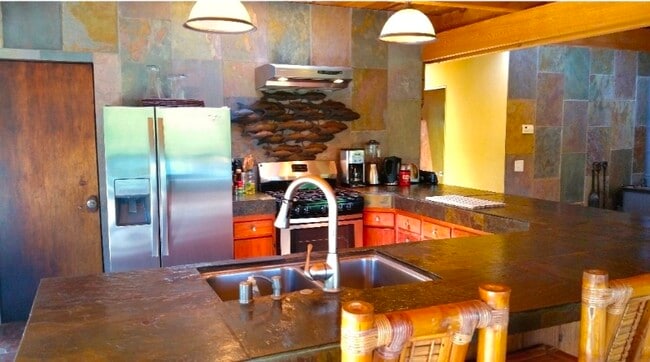 Foto del edificio - 29090 Robinson Cyn Rd