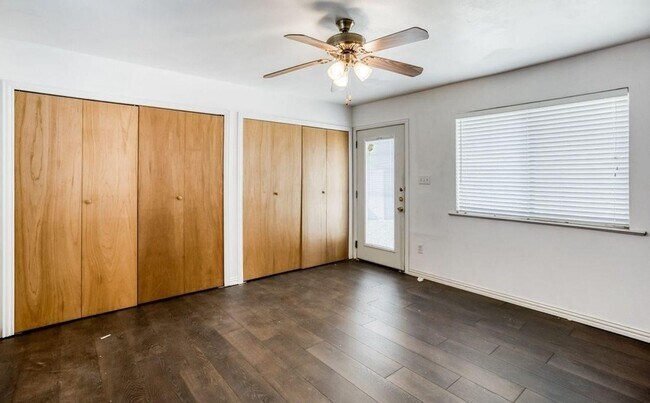 Photo - Location location House