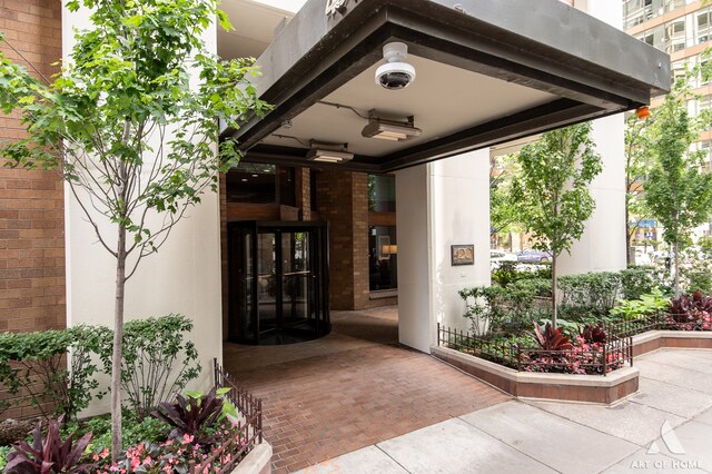 Building Photo - 400 E Ohio St