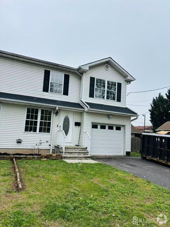 Building Photo - 109 Zoar Pl