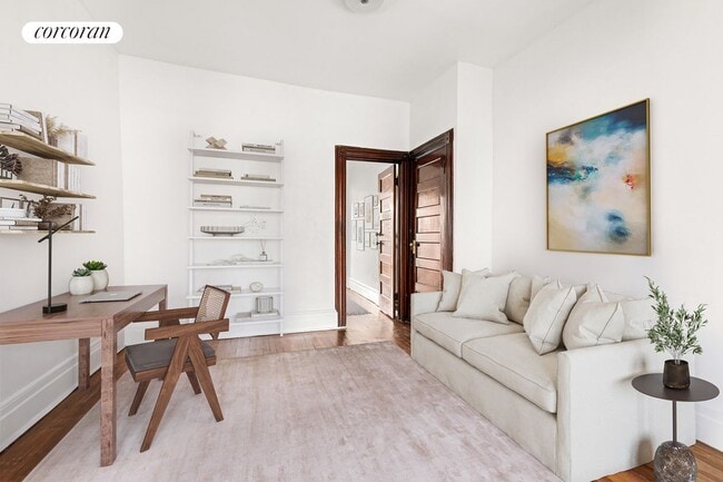 Foto del edificio - 107 Kenilworth Pl