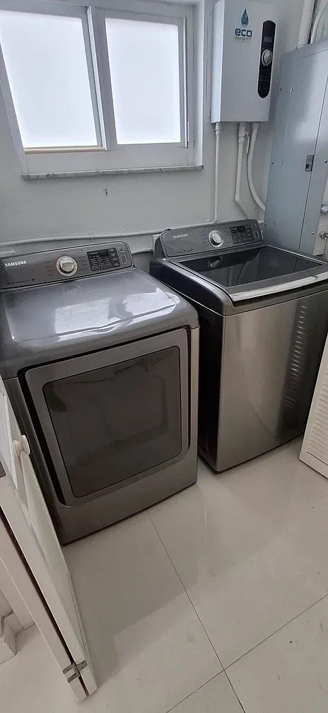 Foto del edificio - 6436 SW 32nd St