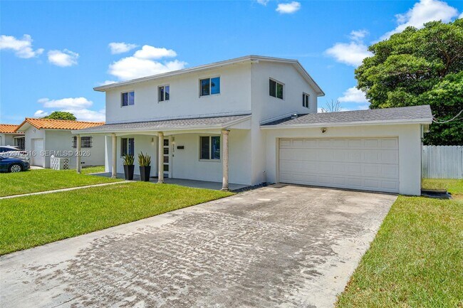 Foto del edificio - 9240 NW 12th Ave