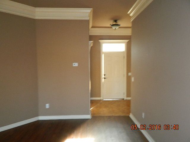 Building Photo - 5028 W New Bridge Rd
