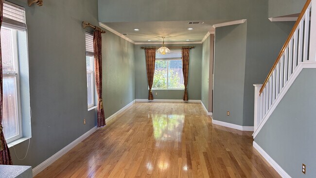 Foto del edificio - 4766 Fawn Way