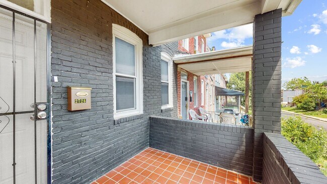 Foto del edificio - Beautifully Renovated Home!