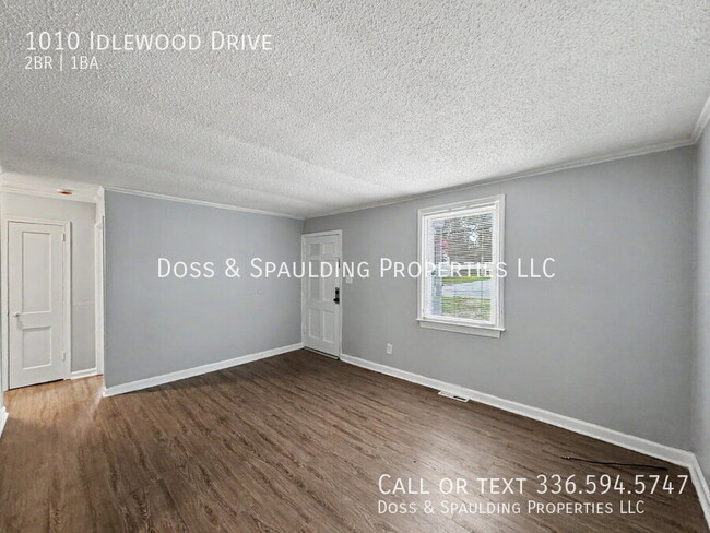 Building Photo - 1010 Idlewood Dr