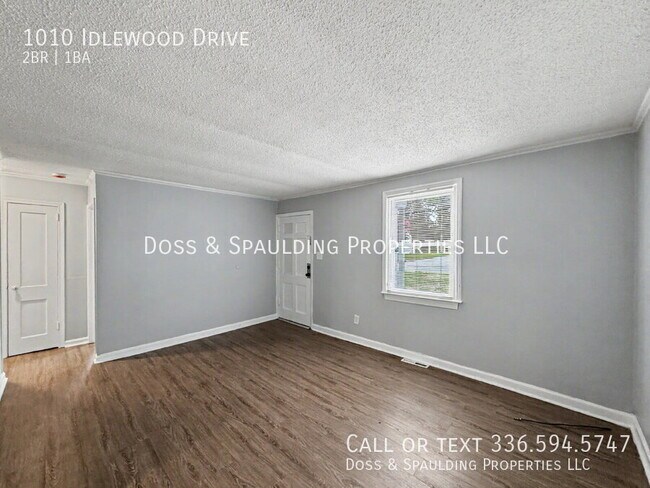 Foto del edificio - 1010 Idlewood Dr