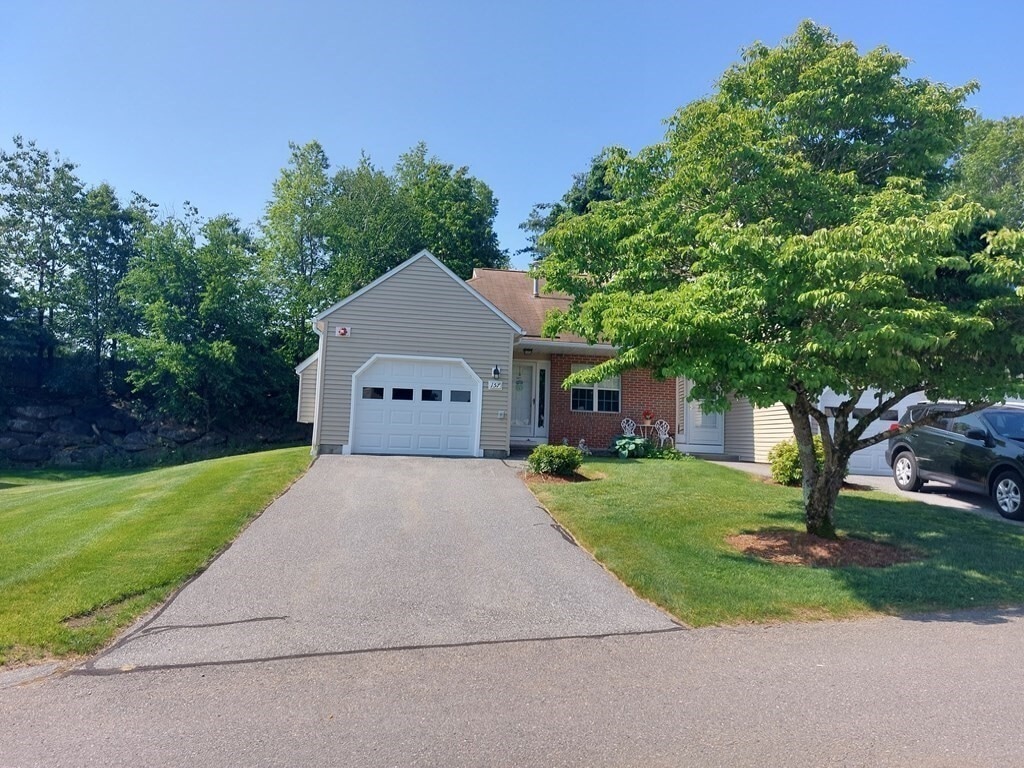 Foto principal - 157 Chapman Pl