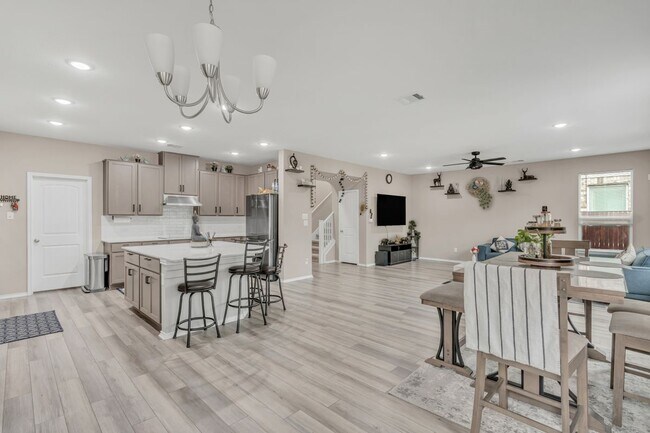 Foto del edificio - 520 Ayinger Ln