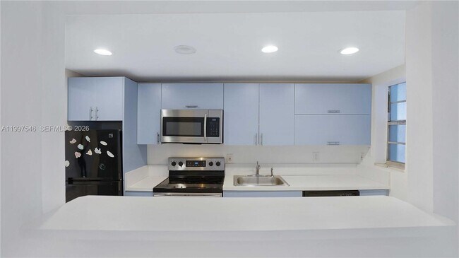 Foto del edificio - 1340 Lincoln Rd