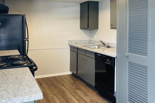 West End Crossing photo'