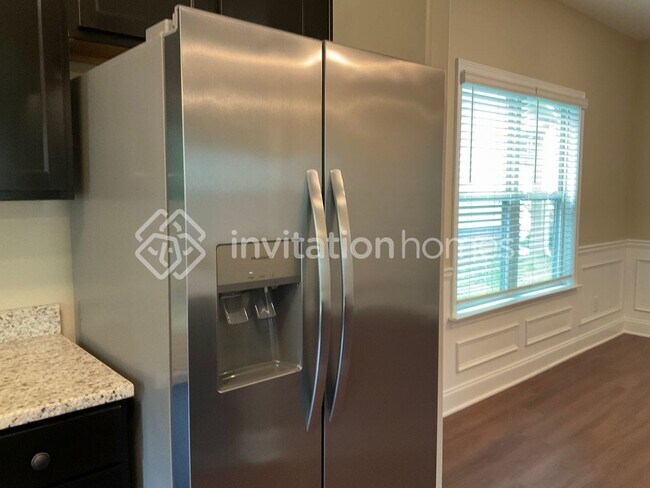 Foto del edificio - 511 Kirkland Dr