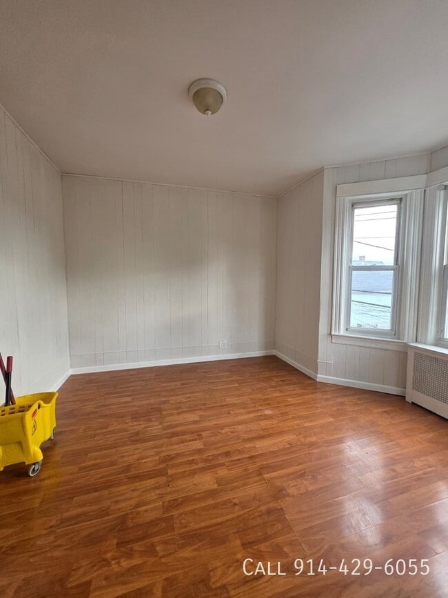 Photo - 143 Voss Ave Apartment