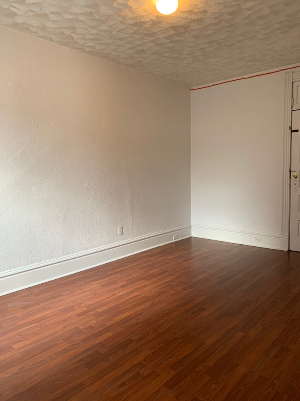 Foto del edificio - 101 S McDonald St