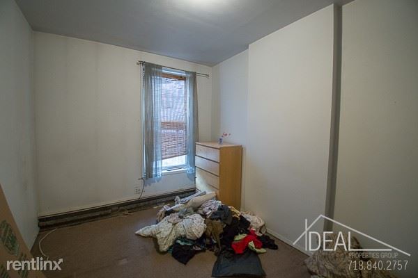 Foto del edificio - 672 Degraw St