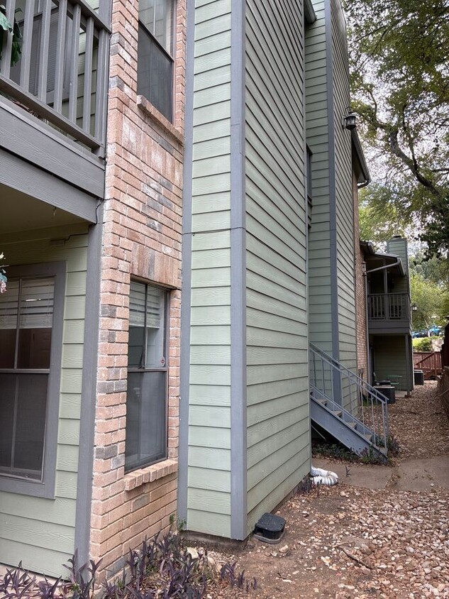 4500 E Oltorf St, Austin, TX 78741 House Rental in Austin, TX