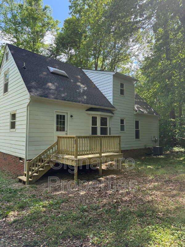 Building Photo - 12424 Sandbag Rd